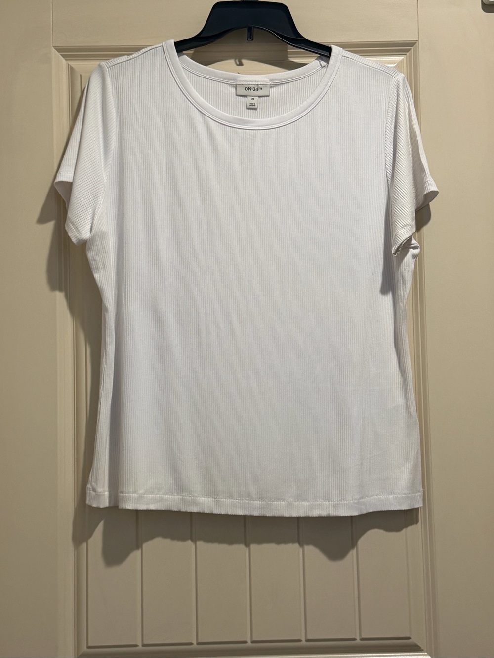 ON 34th White Ribbed Short-Sleeve Crewneck Tee